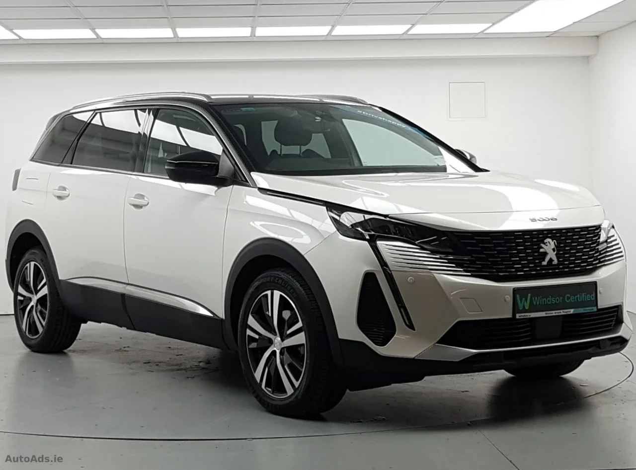 2023 Peugeot 5008