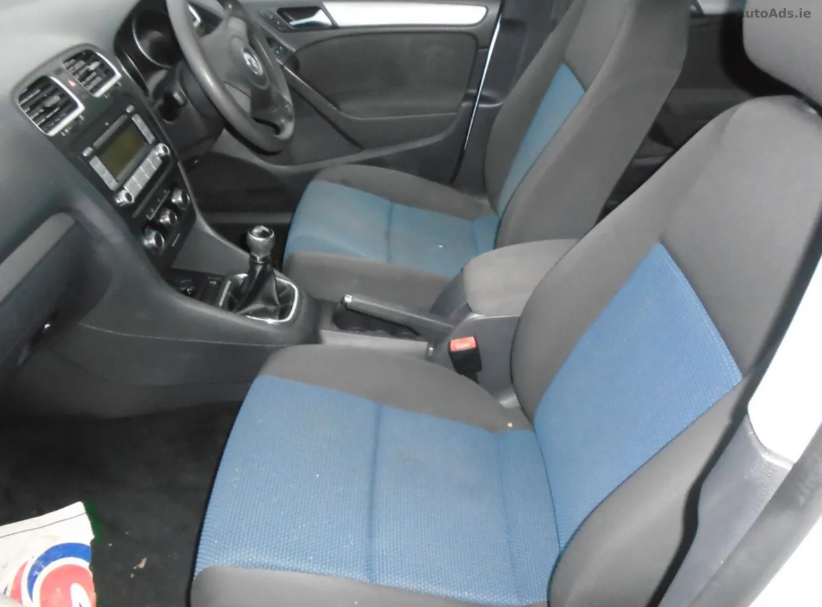2010 Volkswagen Golf – photo 11