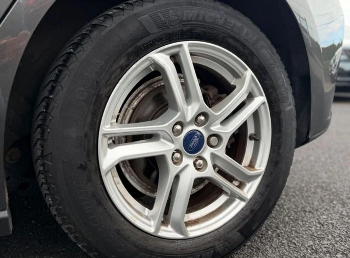 2019 Ford Focus – photo 7