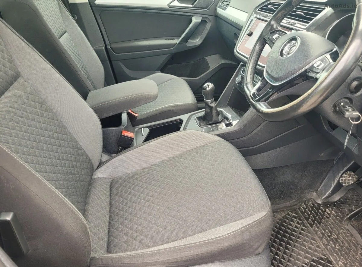 2018 Volkswagen Tiguan – photo 5
