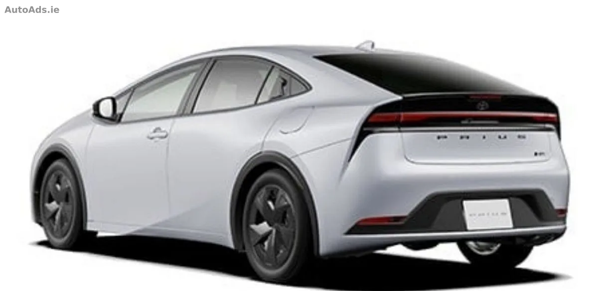 2024 Toyota Prius – photo 2