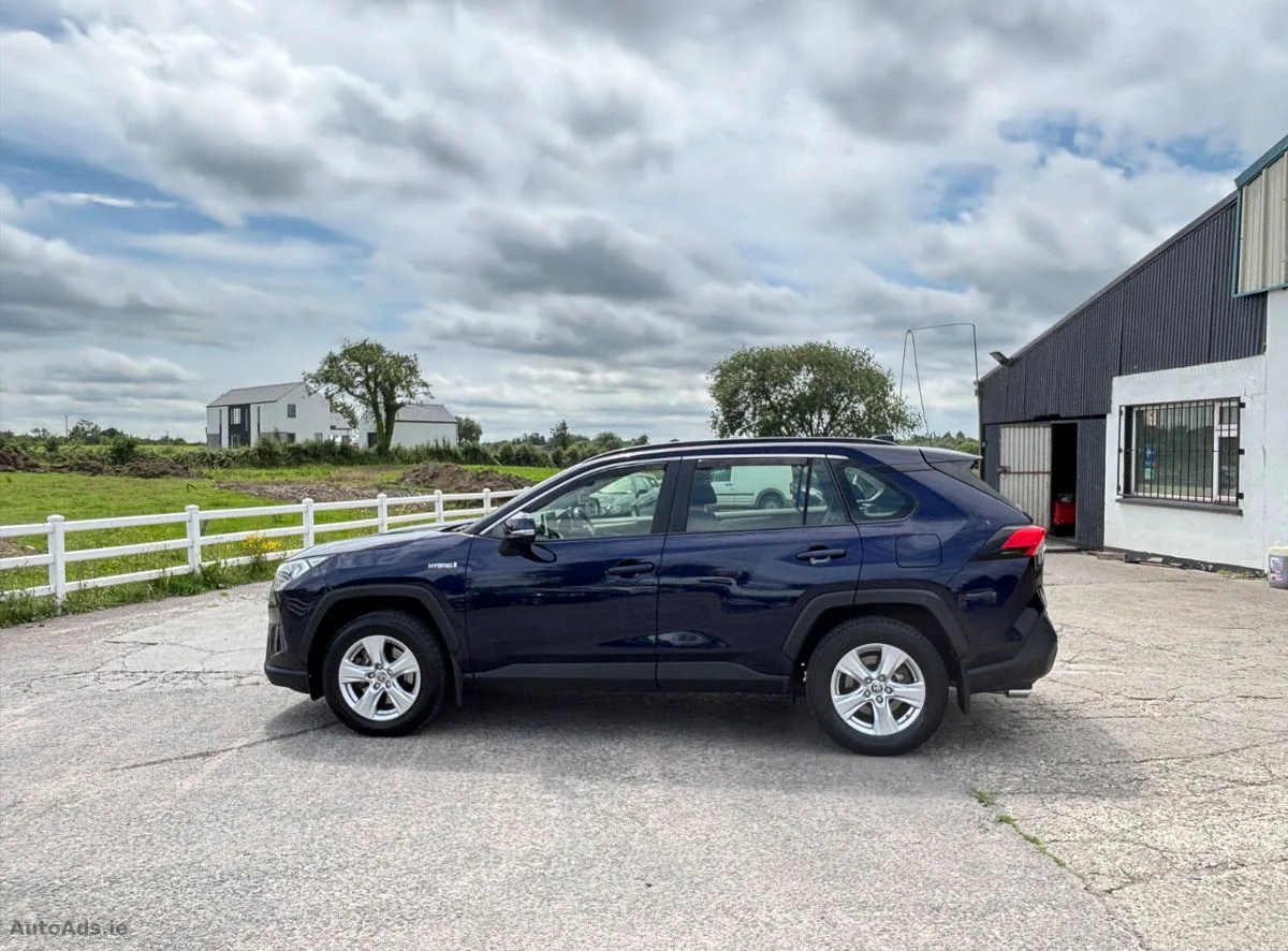 2020 Toyota RAV4 – photo 4