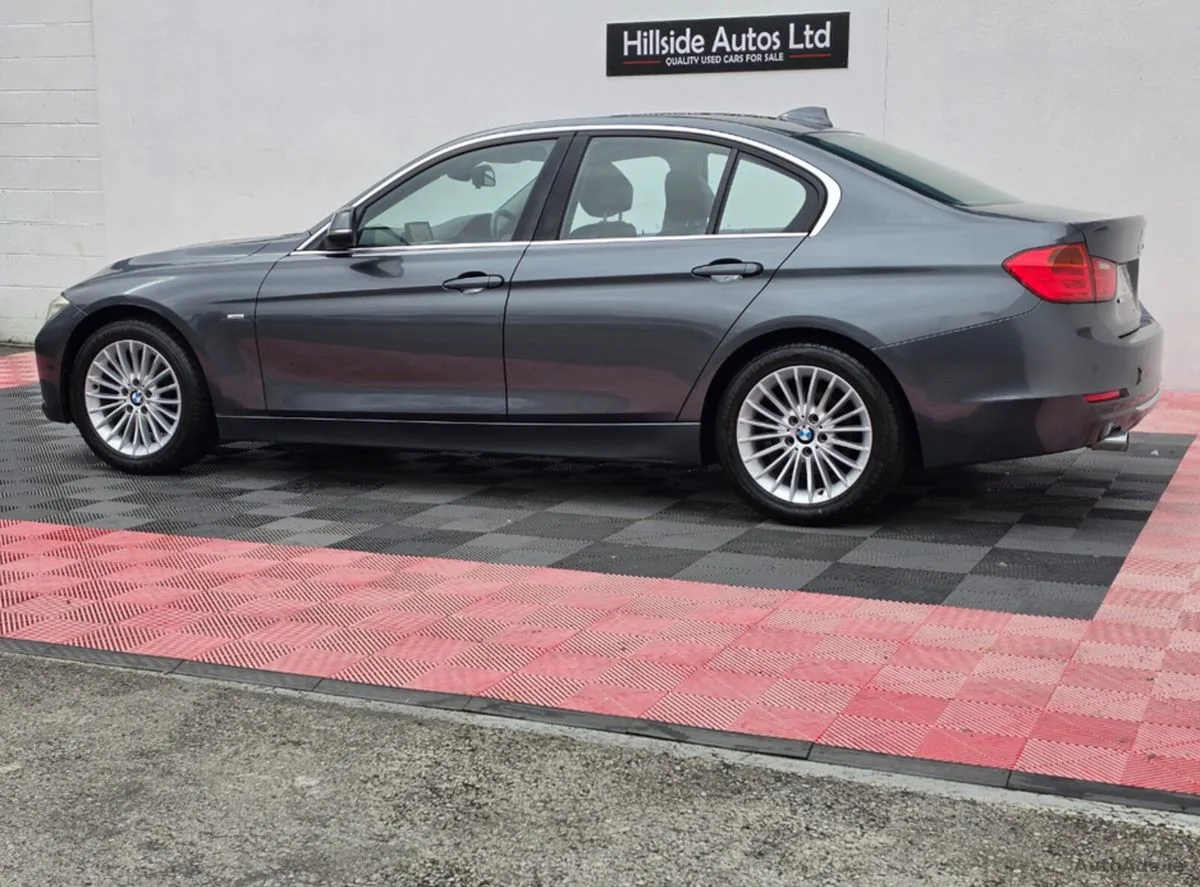 2014 BMW 3-Series – photo 8
