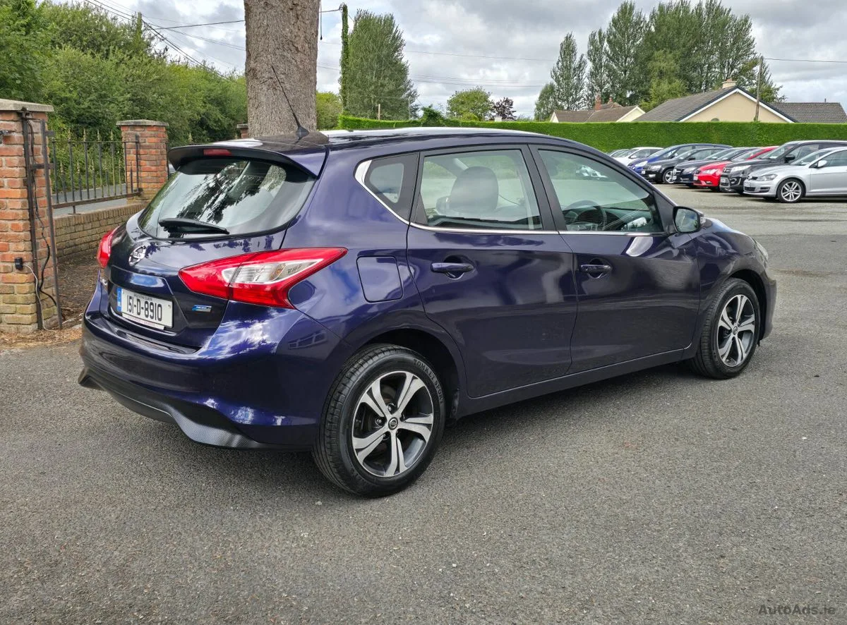 2015 Nissan Pulsar – photo 2