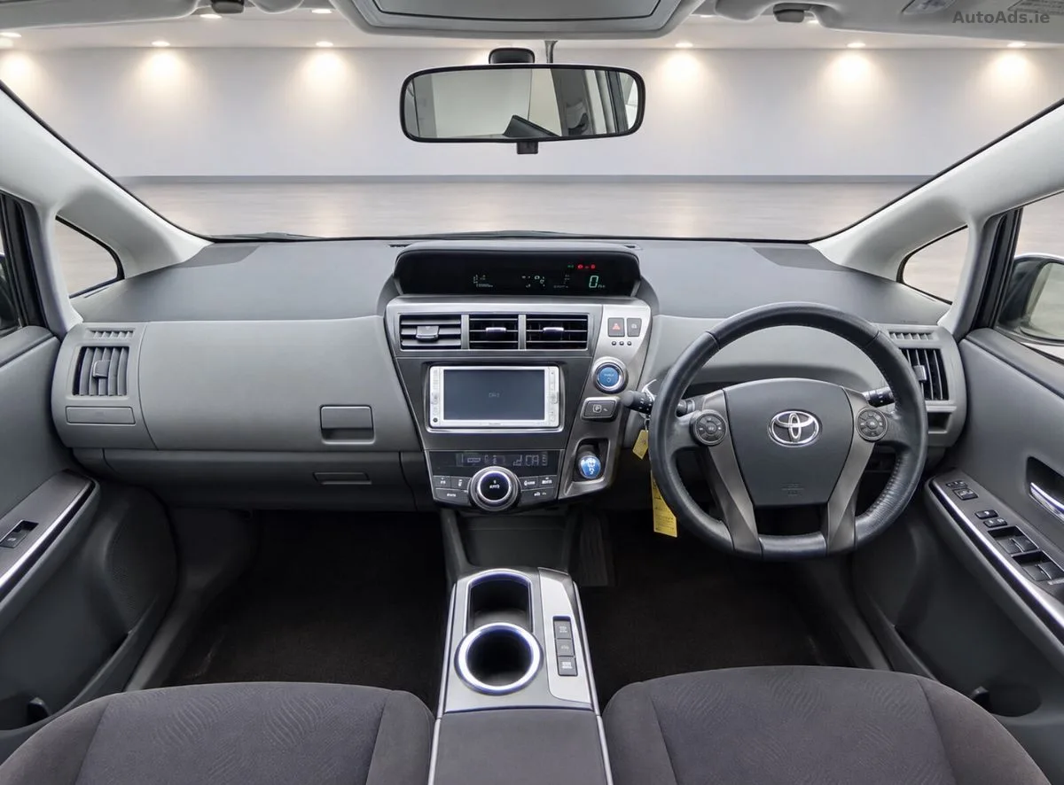 2013 Toyota Prius – photo 6
