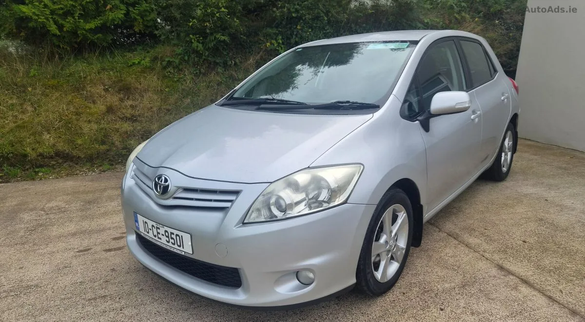 2010 Toyota Auris