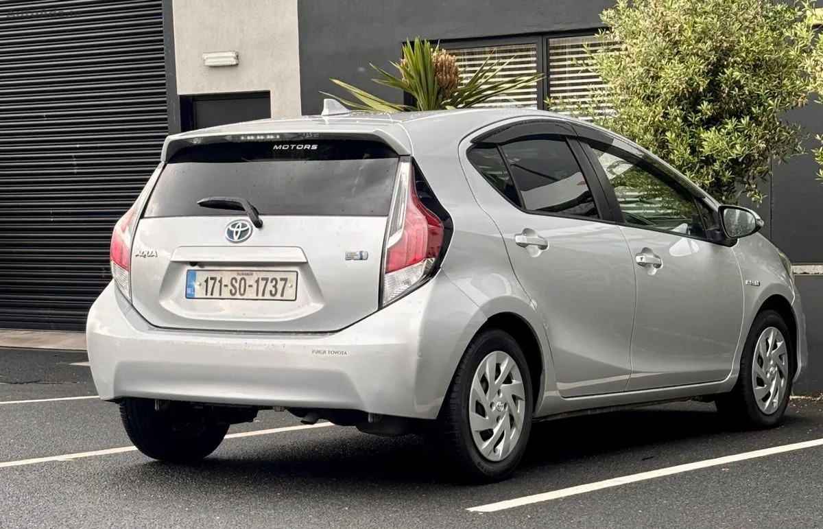 2017 Toyota Aqua – photo 7