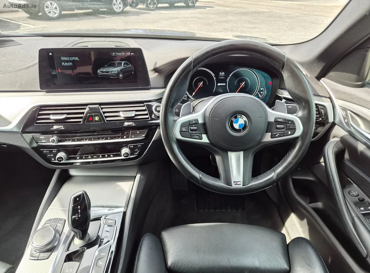2018 BMW 5-Series – photo 13