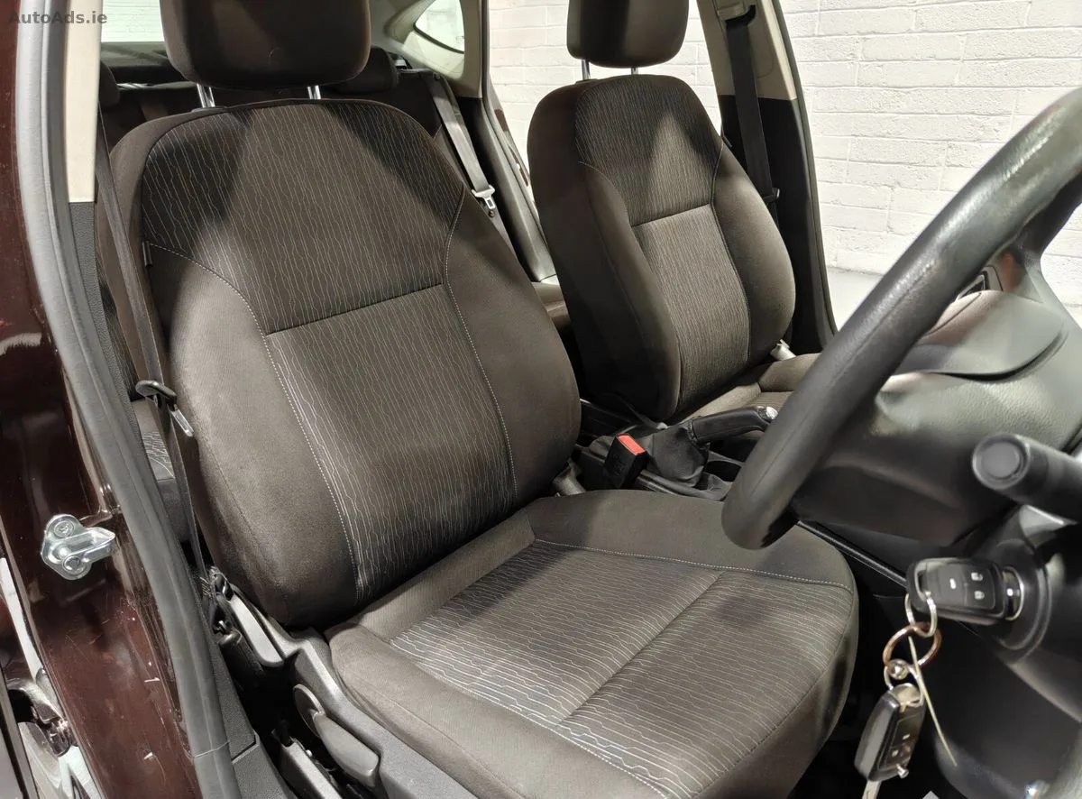 2014 Opel Astra – photo 20