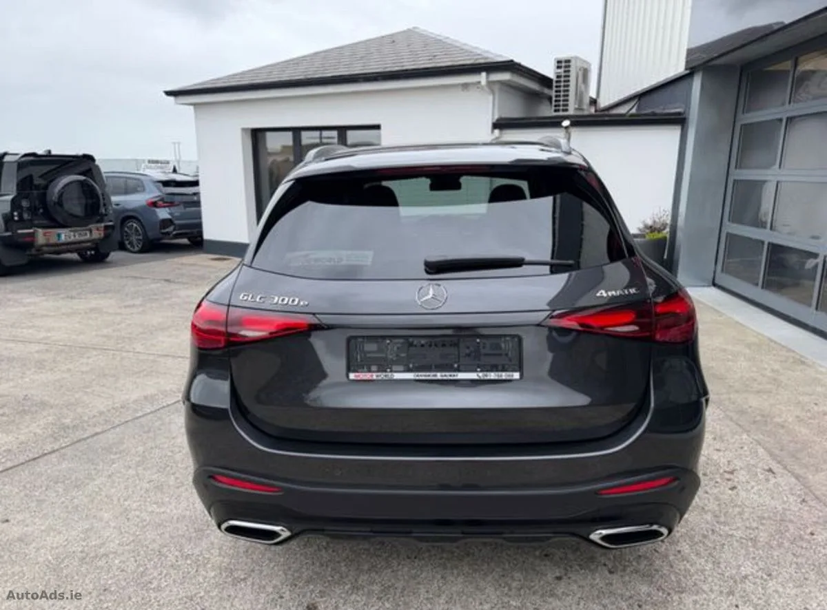 2026 Mercedes-Benz GLC – photo 3
