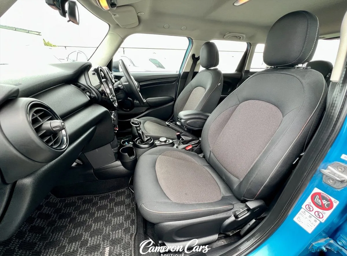 2015 Mini Cooper – photo 19