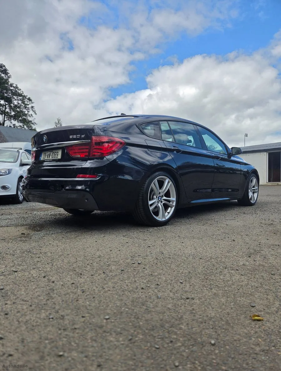 2013 BMW 5-Series – photo 4