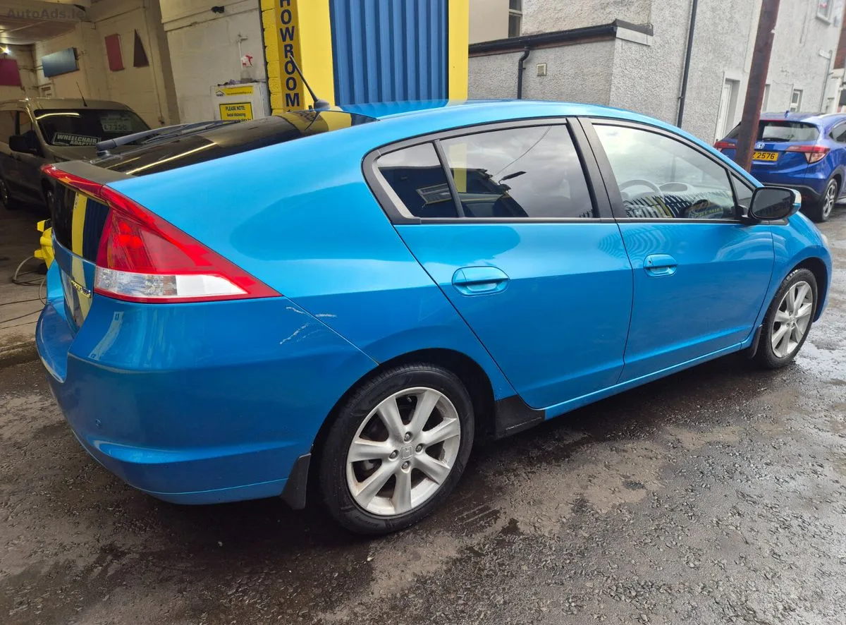 2010 Honda Insight – photo 5