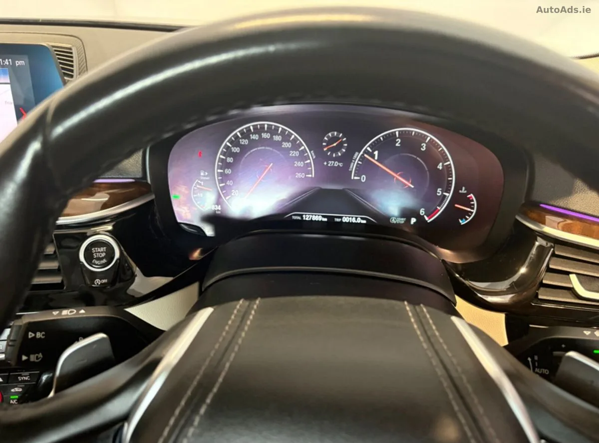 2019 BMW 5-Series – photo 15