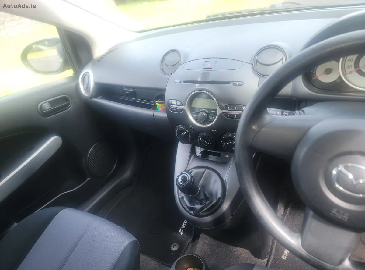 2009 Mazda Mazda2 – photo 7