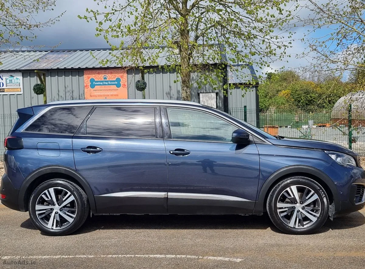 2019 Peugeot 5008 – photo 11