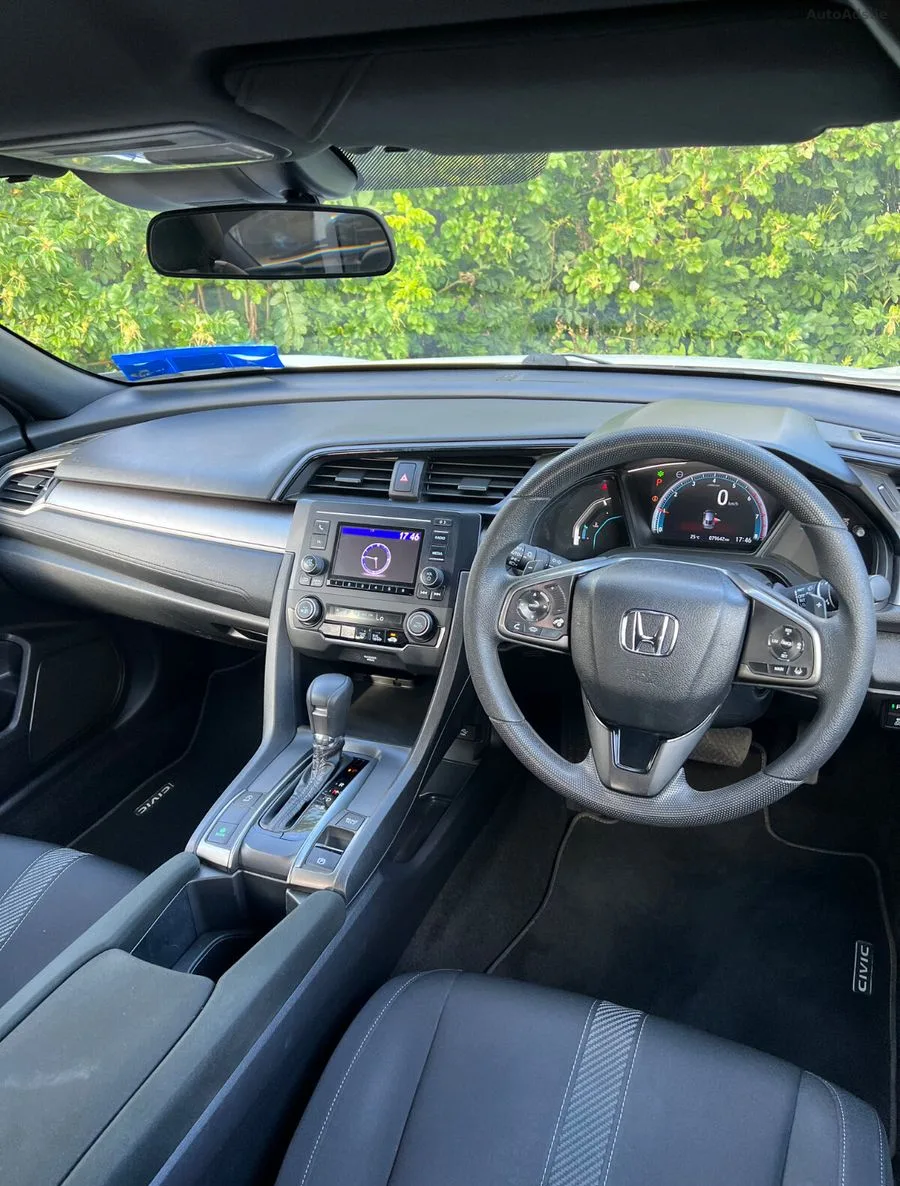 2019 Honda Civic – photo 13
