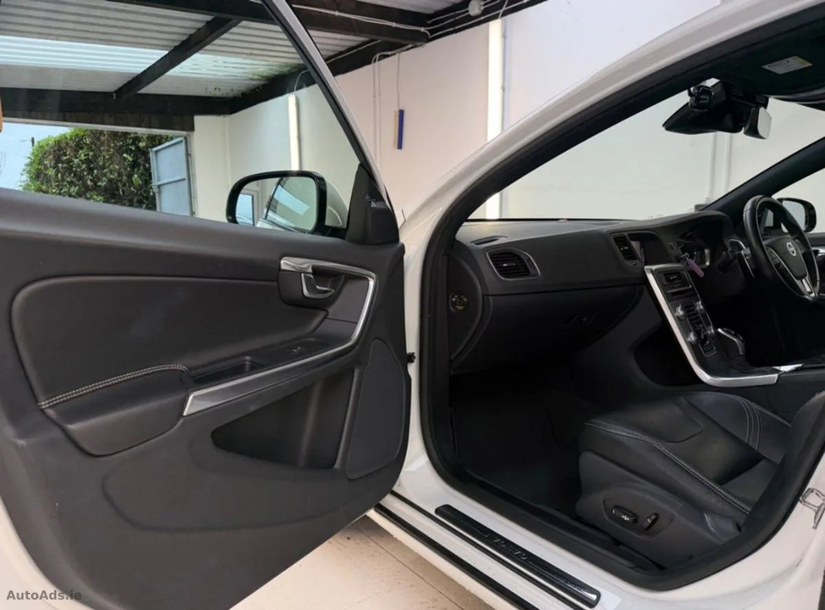 2017 Volvo S60 – photo 18