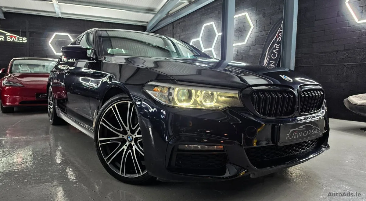 2018 BMW 5-Series – photo 2