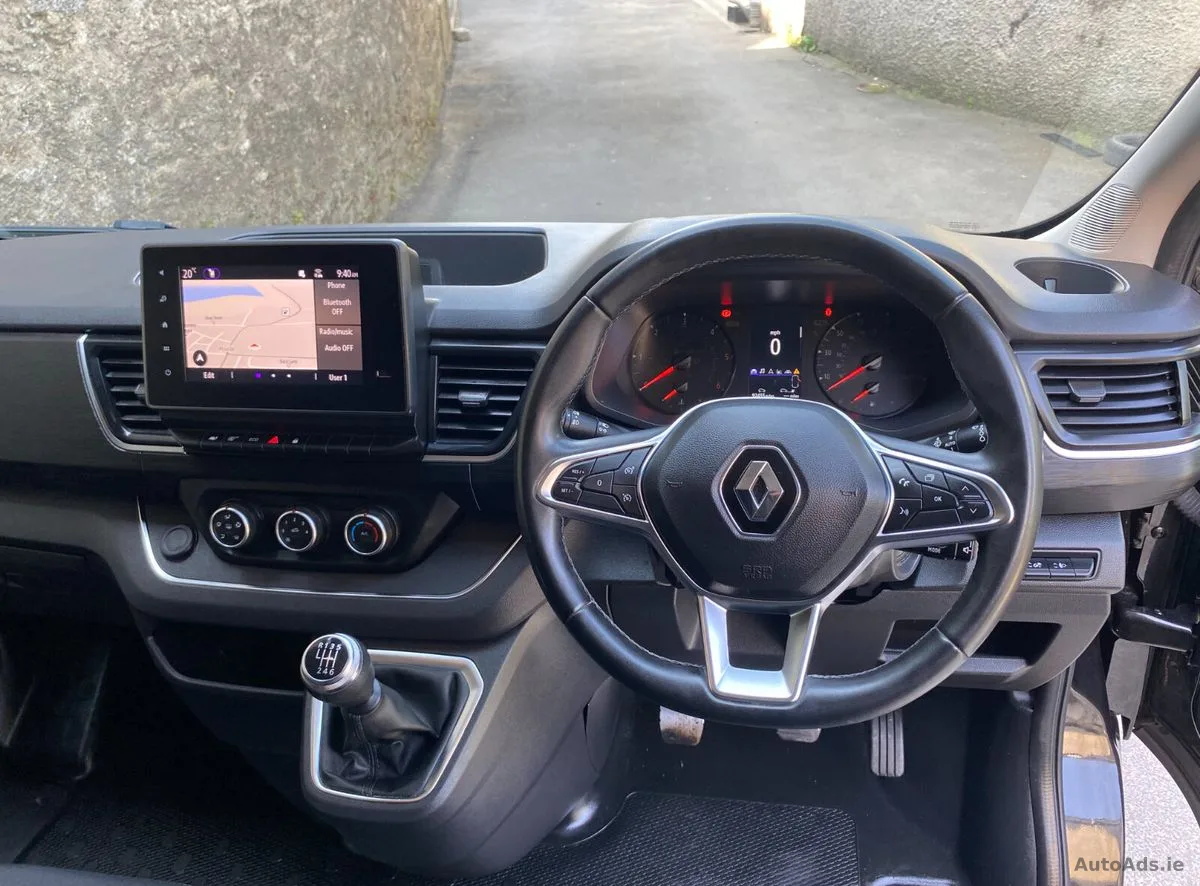 2022 Renault Trafic – photo 12