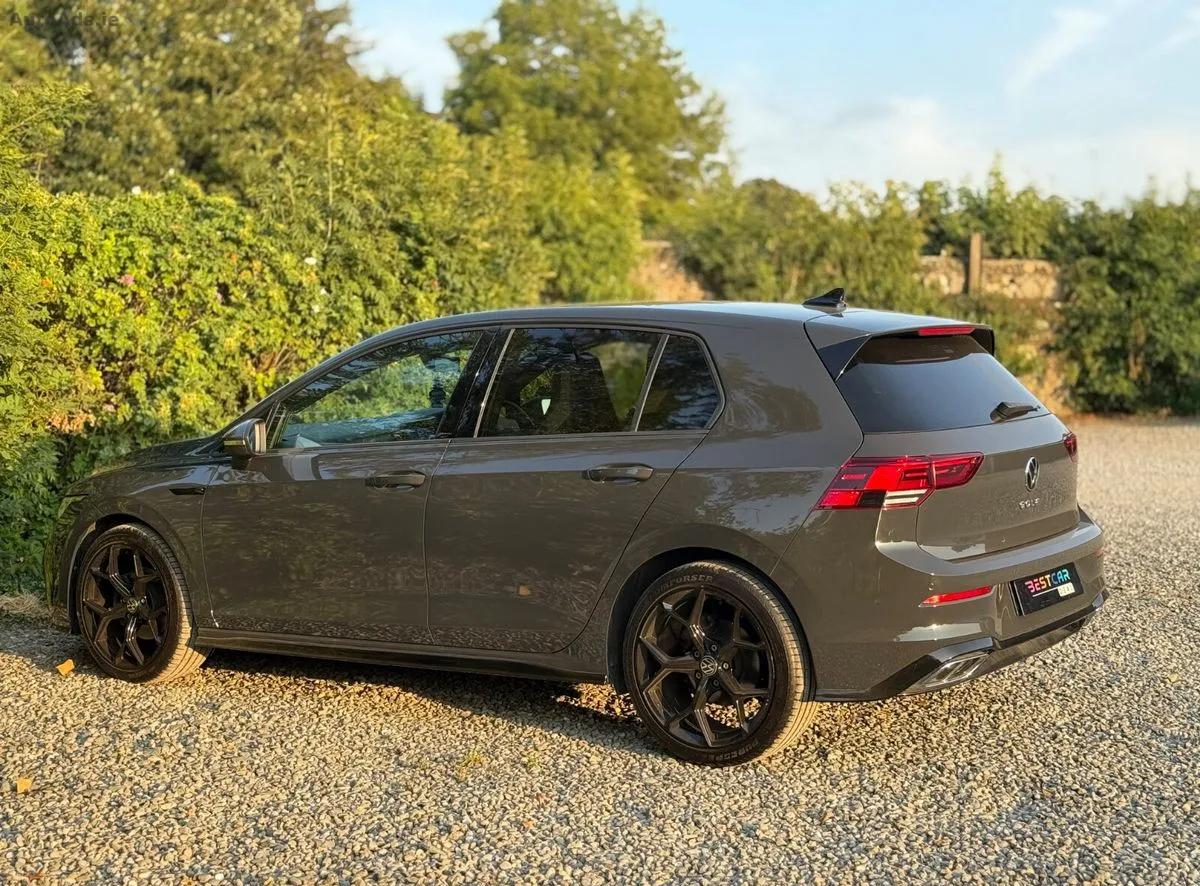 2023 Volkswagen Golf – photo 14