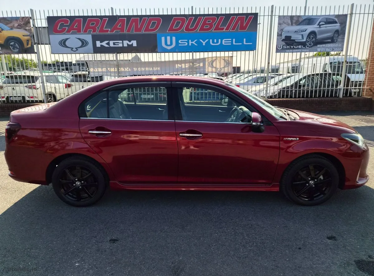 2018 Toyota Corolla – photo 2