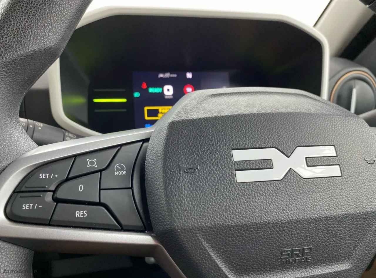 2025 Dacia Spring – photo 20