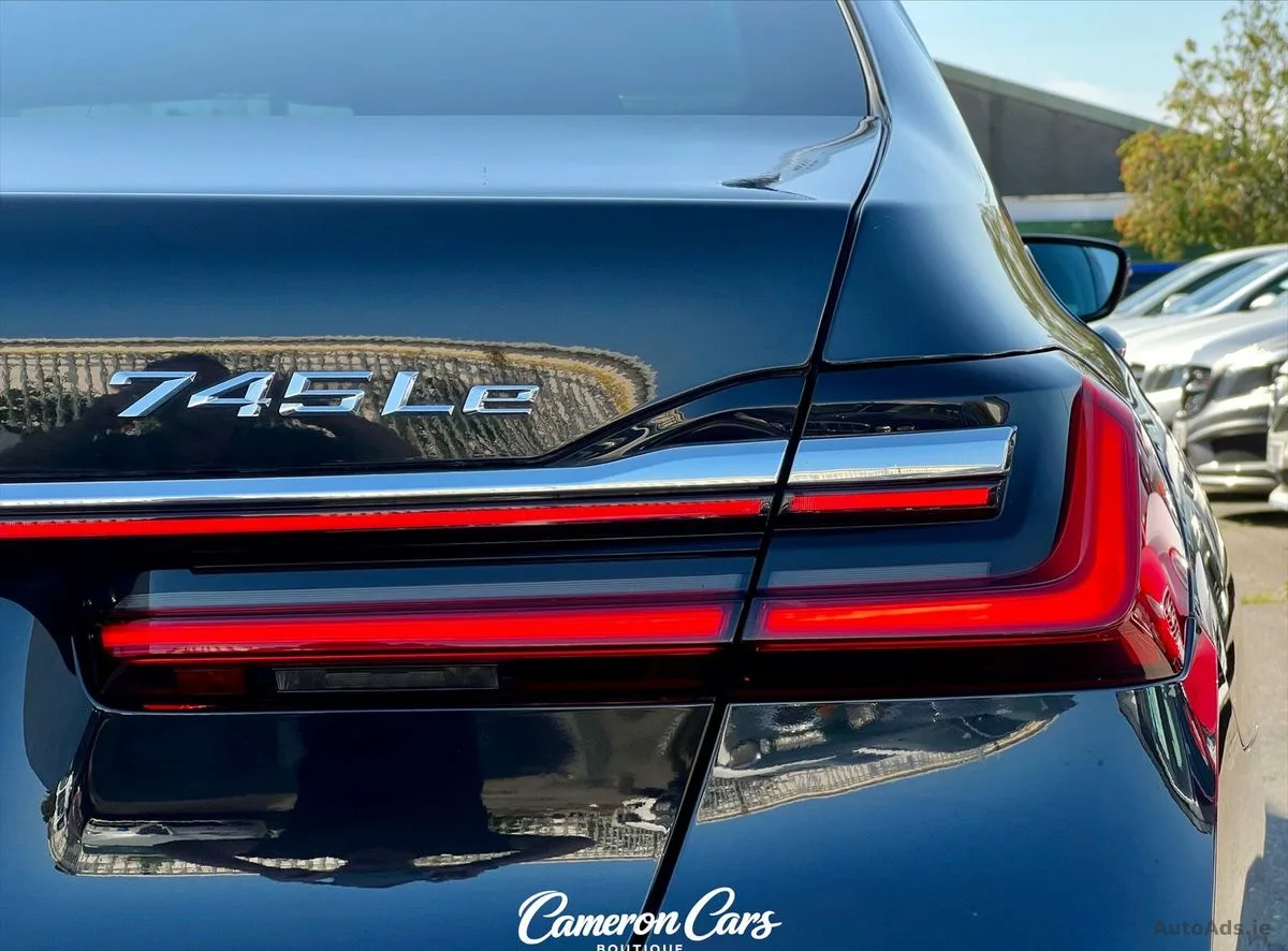 2020 BMW 7-Series – photo 18