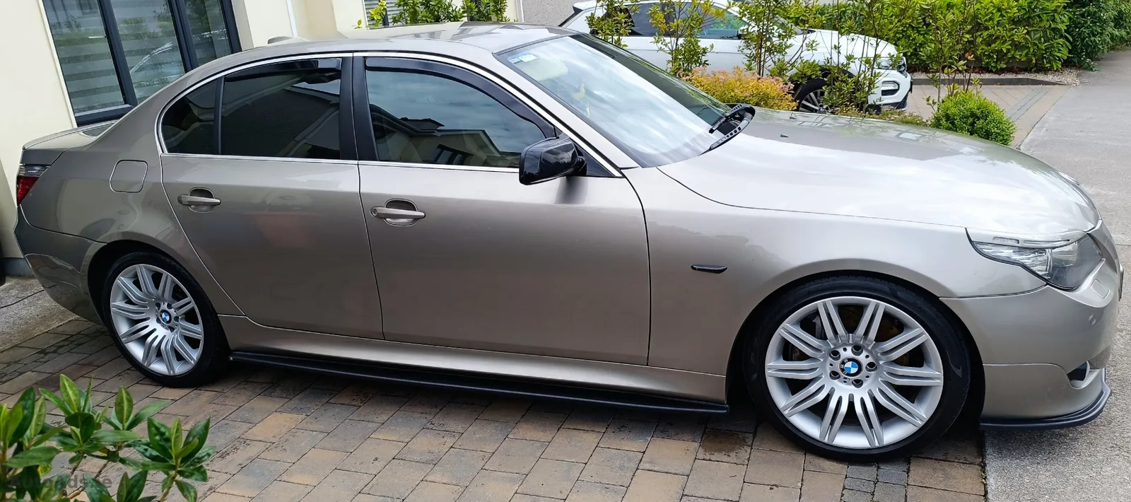 2008 BMW 5 Series – photo 4