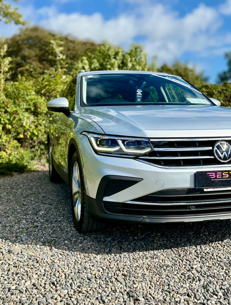 2022 Volkswagen Tiguan – photo 4