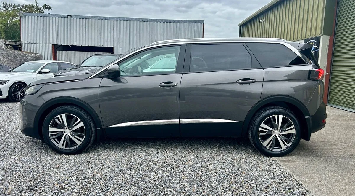 2021 Peugeot 5008 – photo 6
