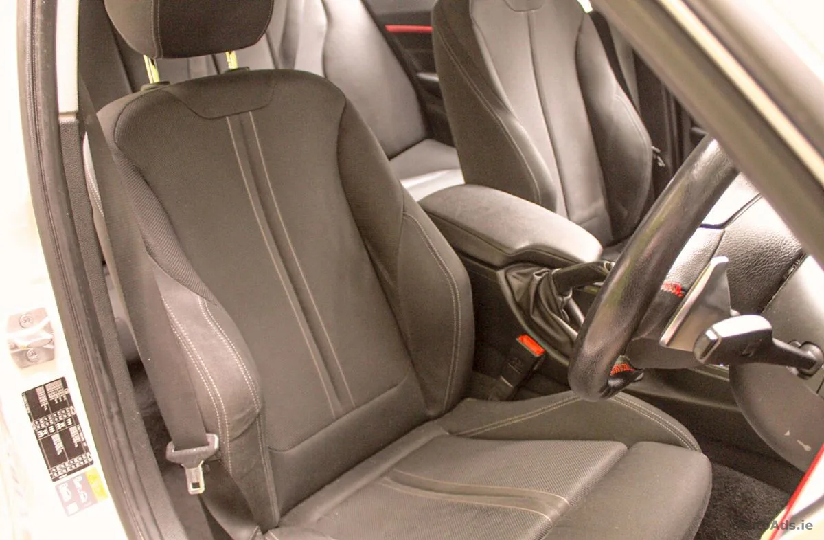 2016 BMW 3-Series – photo 19