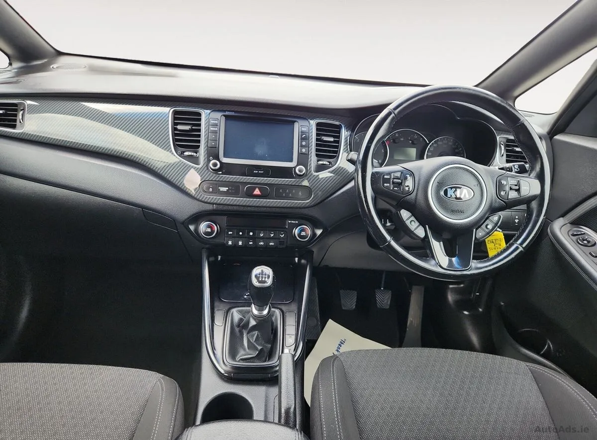 2017 Kia Carens – photo 14