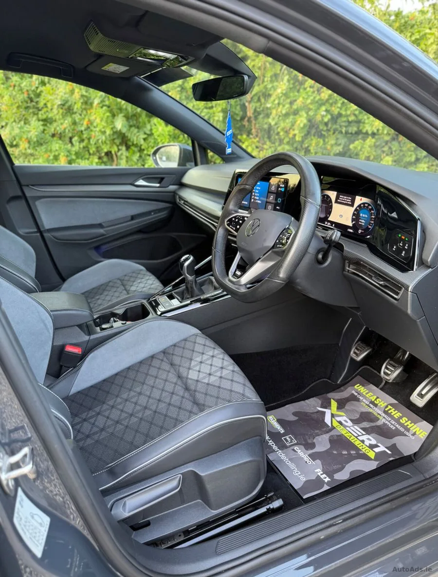 2023 Volkswagen Golf – photo 20