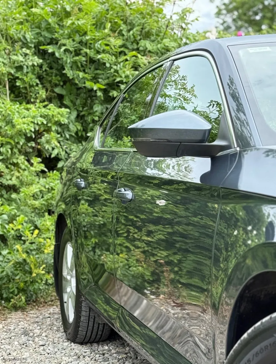 2019 Skoda Superb – photo 5