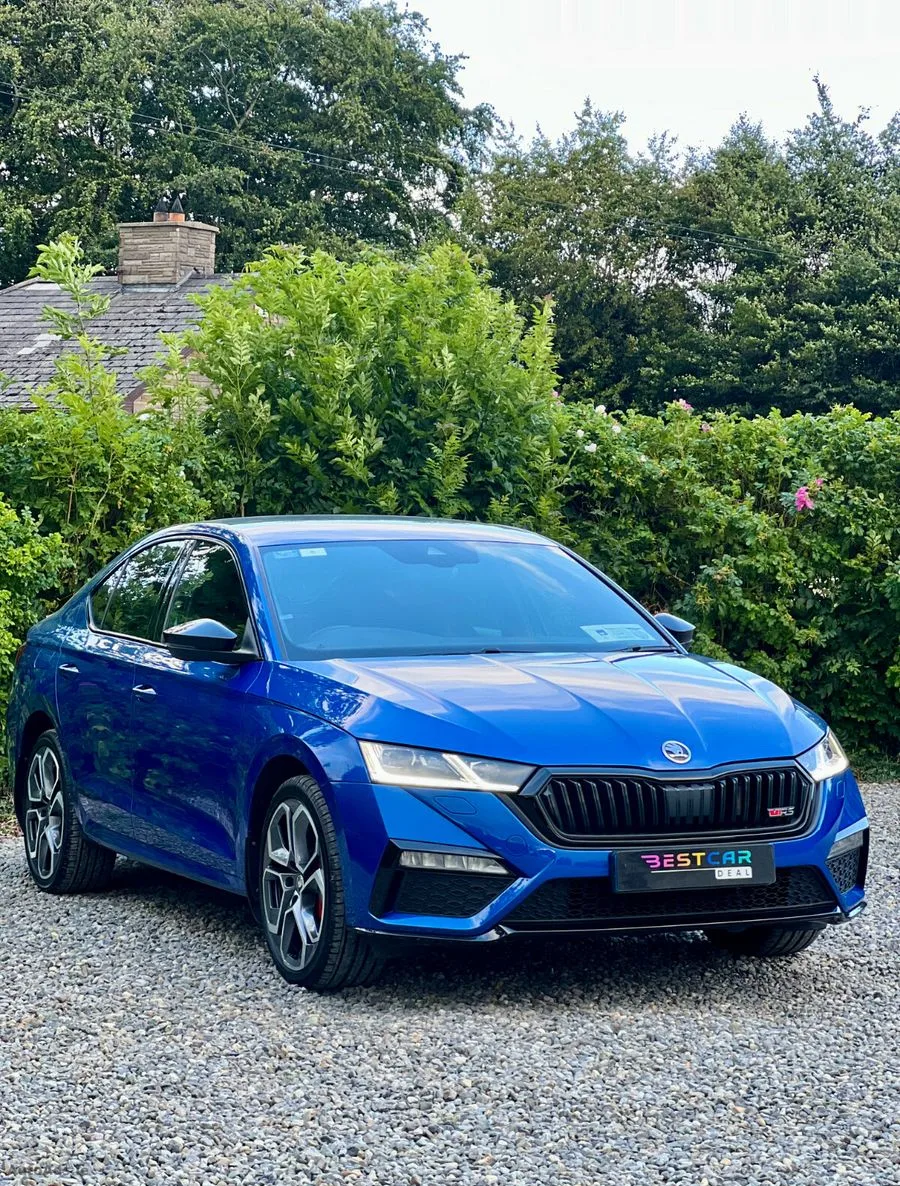 2022 Skoda Octavia – photo 2