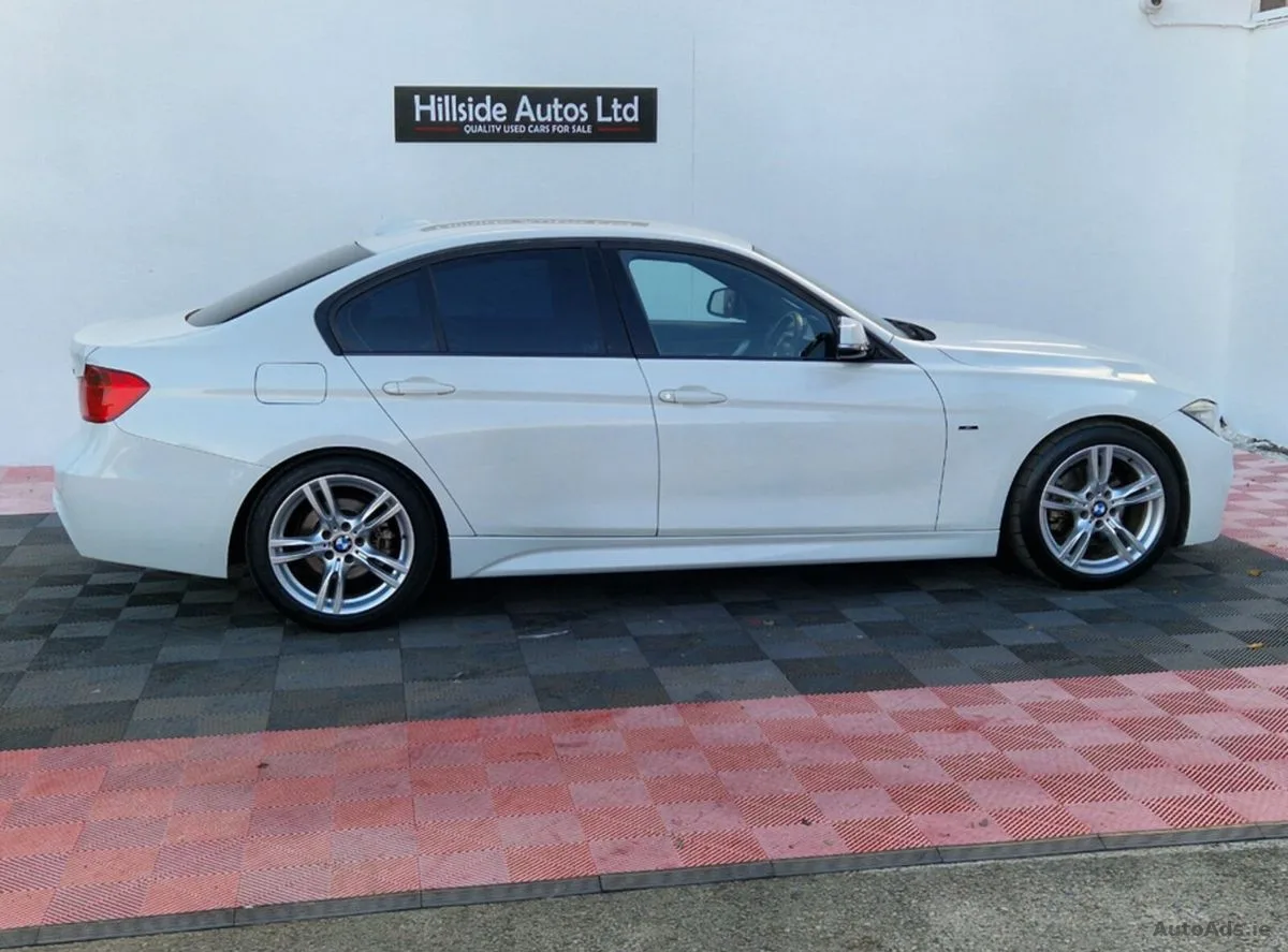 2013 BMW 3-Series – photo 12
