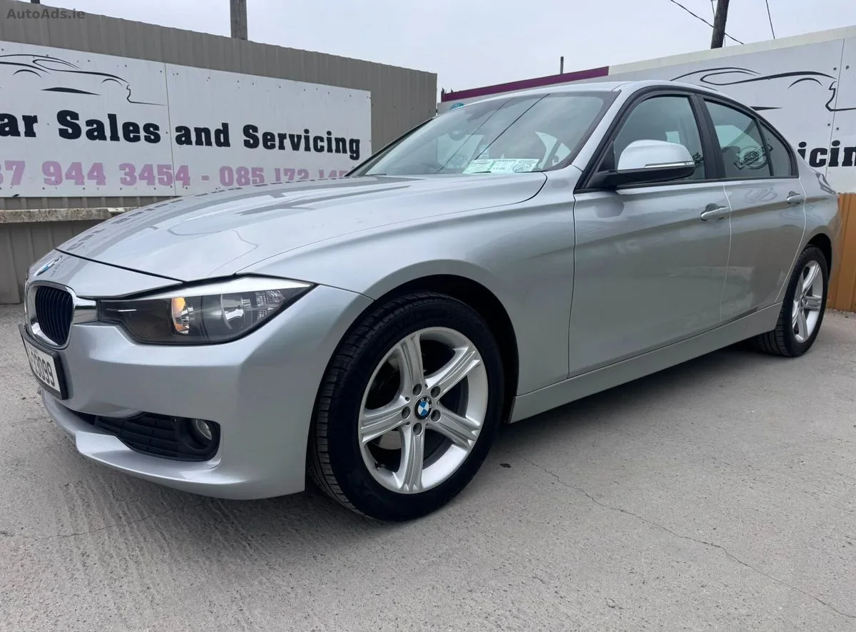 2012 BMW 3-Series – photo 9