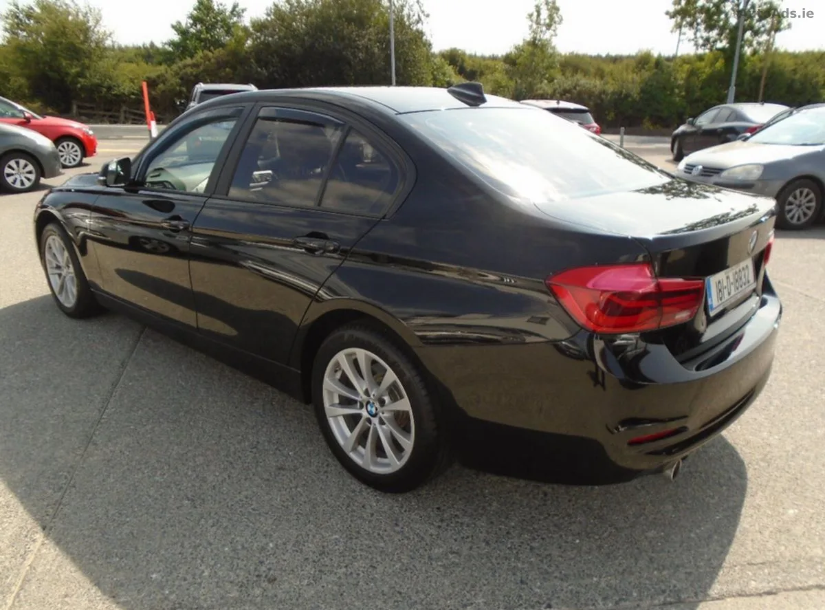 2018 BMW 3-Series – photo 11