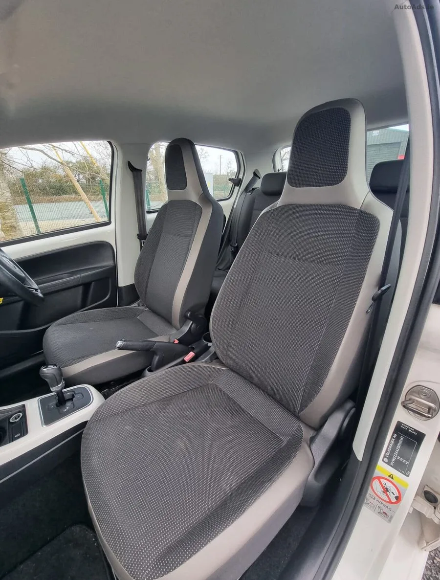 2013 Volkswagen up! – photo 17