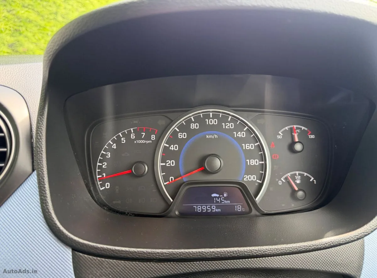 2017 Hyundai i10 – photo 12
