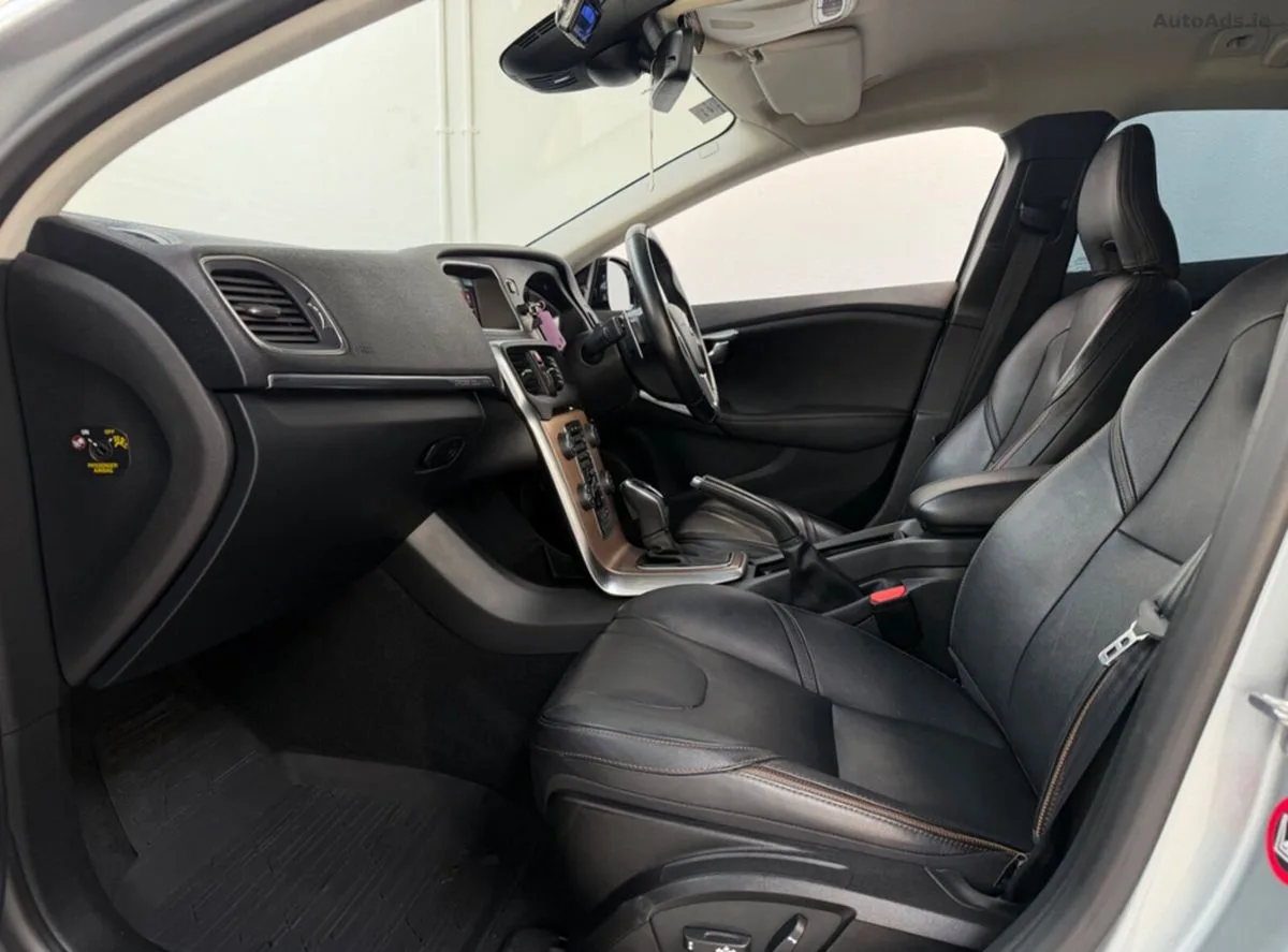 2016 Volvo V40 – photo 19