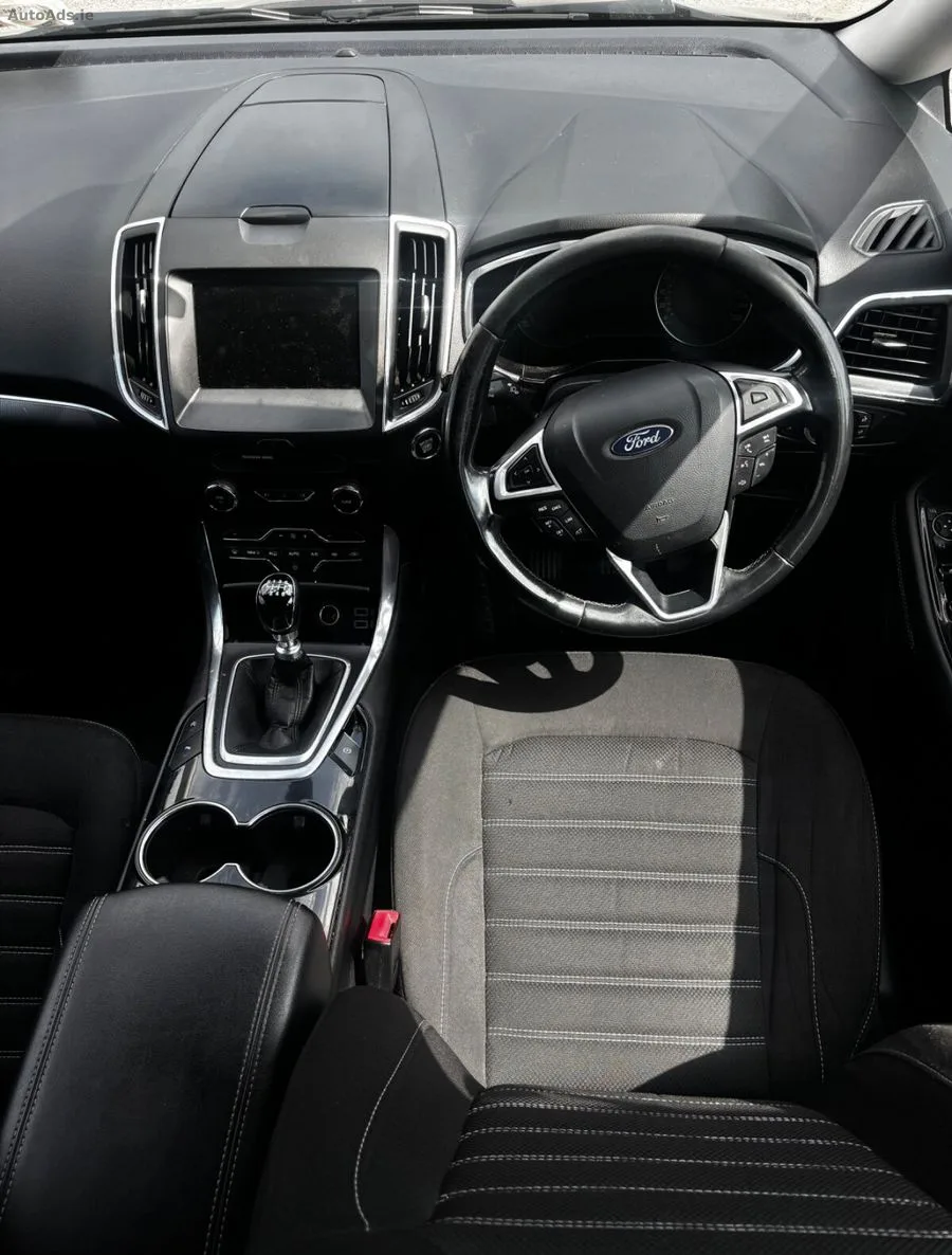 2020 Ford Galaxy – photo 4
