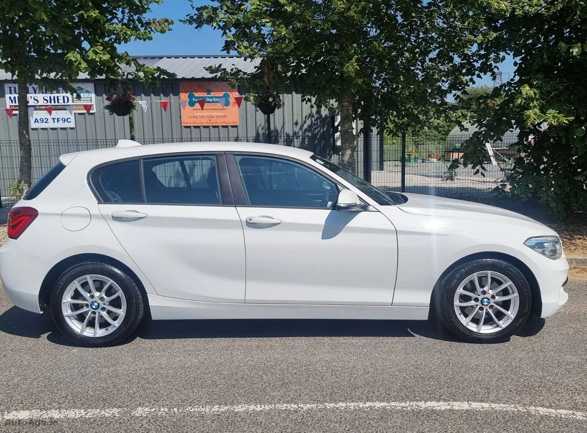 2015 BMW 1-Series – photo 9