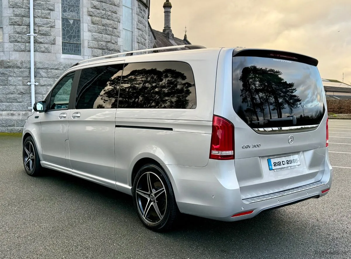 2021 Mercedes-Benz V-Class – photo 4