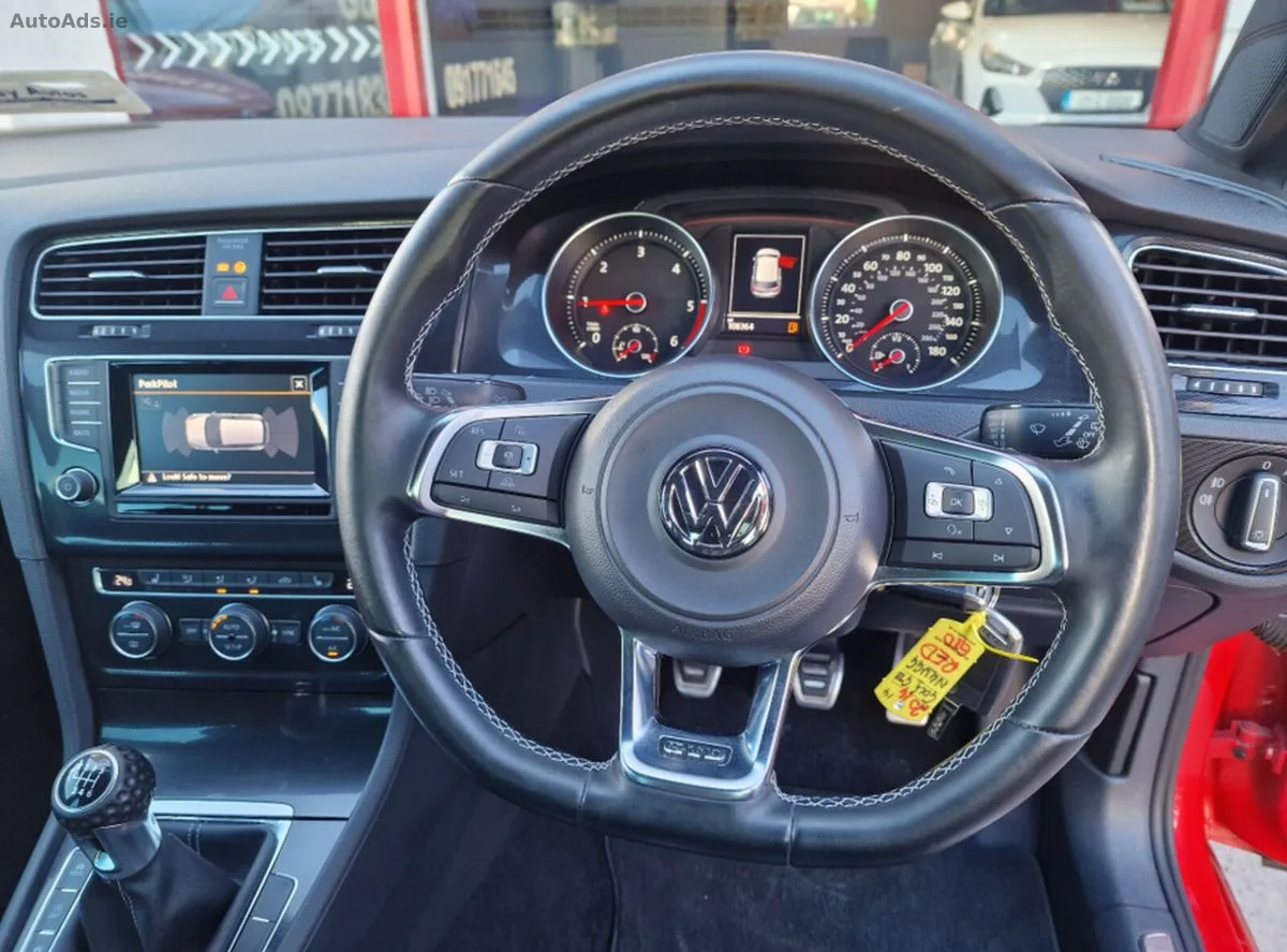 2014 Volkswagen Golf – photo 16