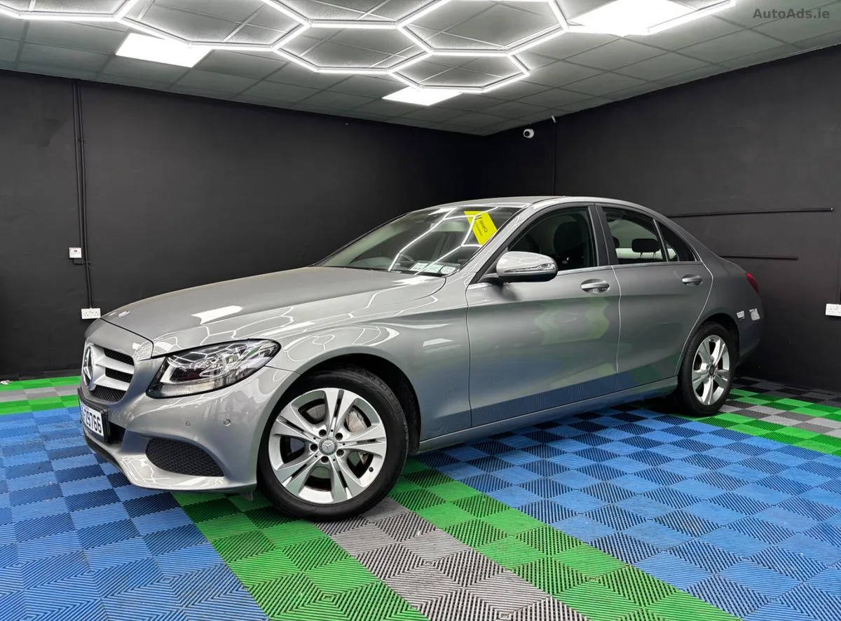 2015 Mercedes-Benz C-Class – photo 2