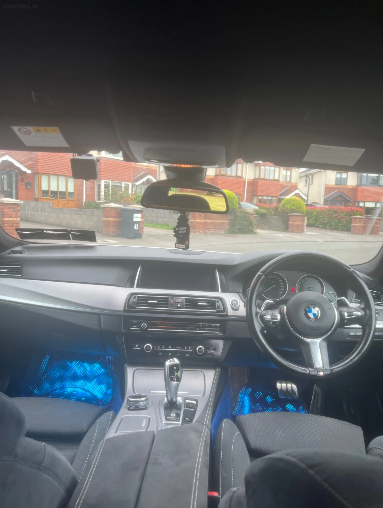 2015 BMW 5 Series – photo 2