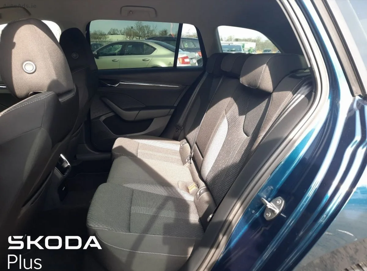 2023 Skoda Octavia – photo 7