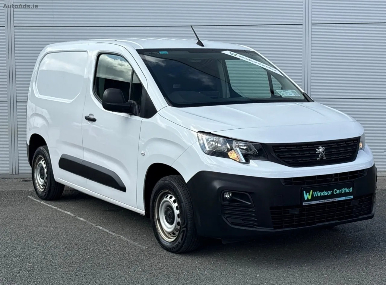 2023 Peugeot Partner